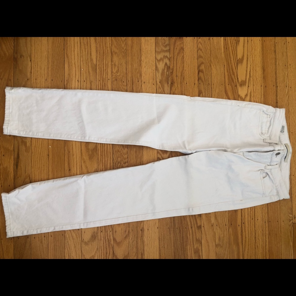 Joe’s Straight Ankle White Jeans - size 27